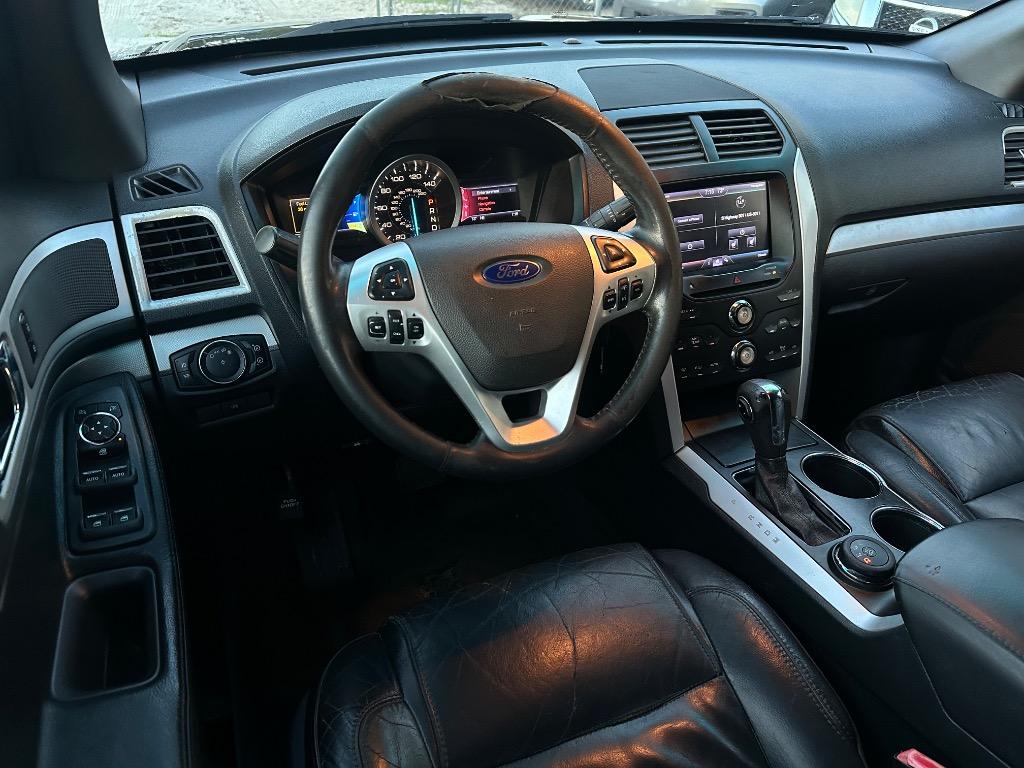 2013 Ford Explorer - $4,500