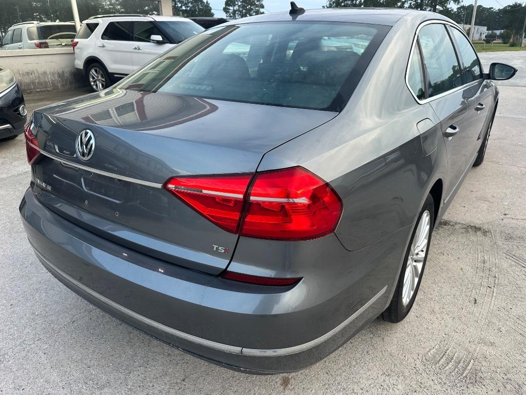 2016 Volkswagen Passat - $5,900