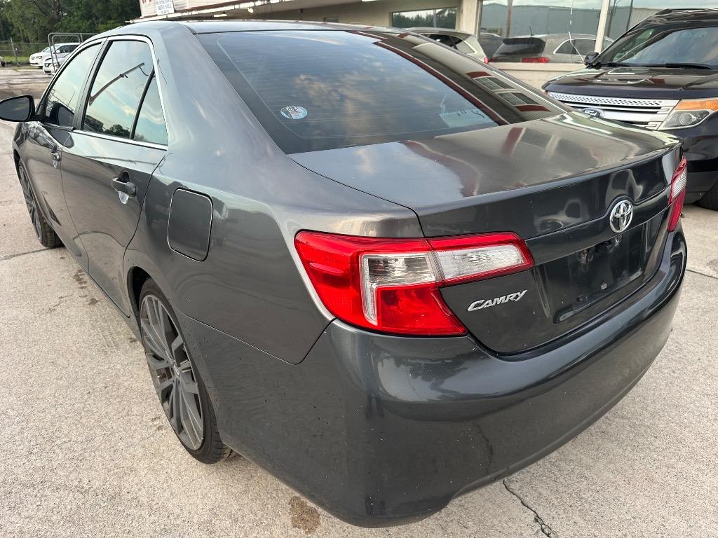 2013 Toyota Camry - $4,500