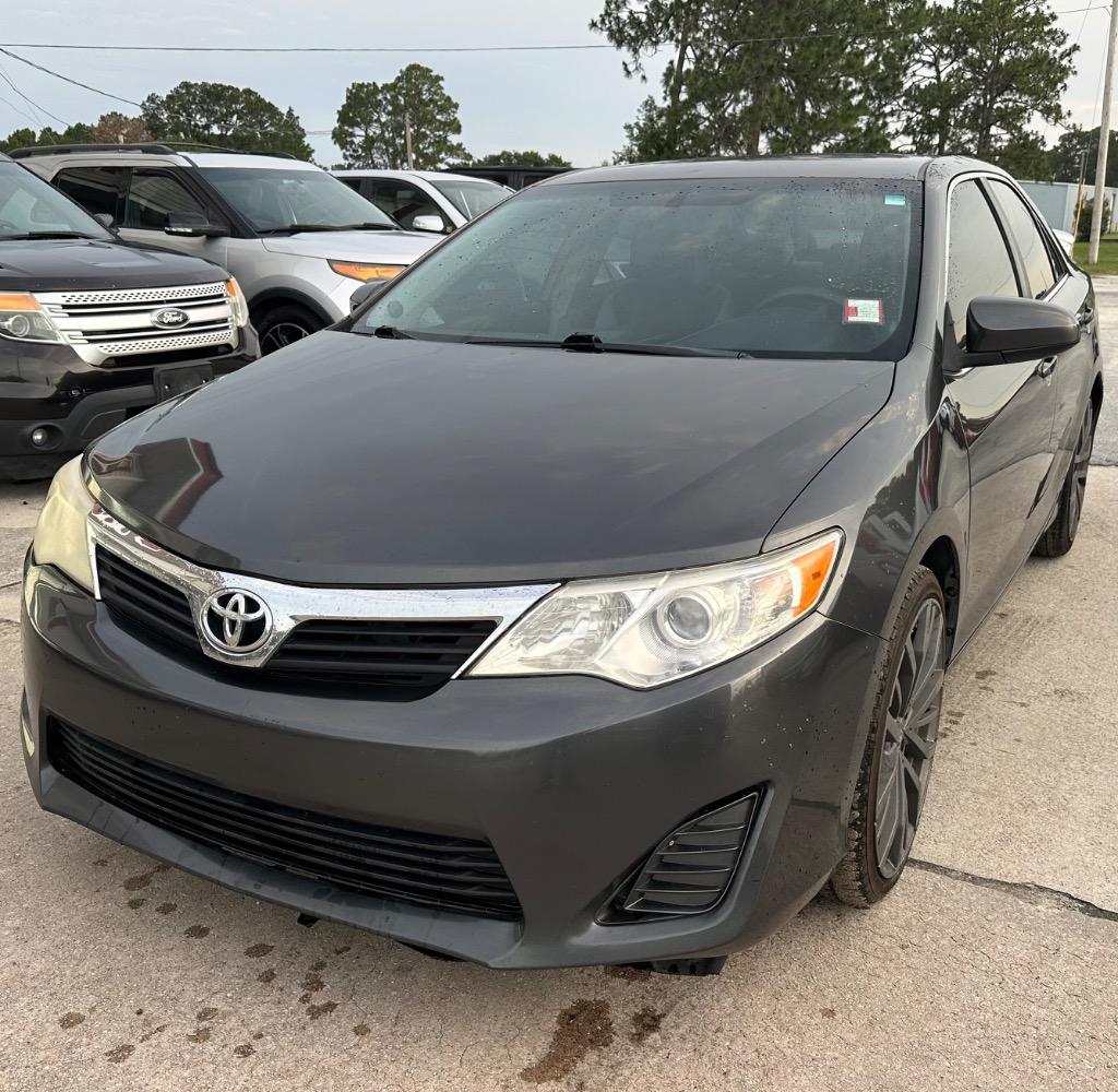 2013 Toyota Camry - $4,500