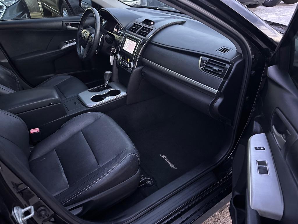 2012 Toyota Camry - $5,900