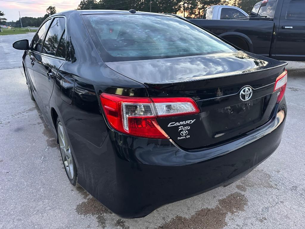 2012 Toyota Camry - $5,900