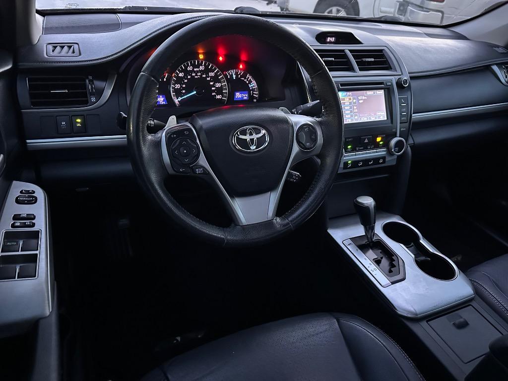 2012 Toyota Camry - $5,900