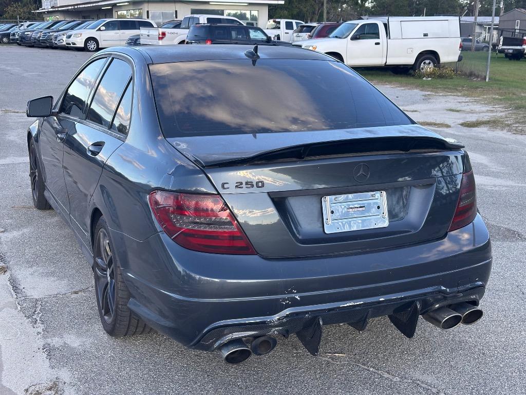 2013 Mercedes-Benz C-Class - $5,500