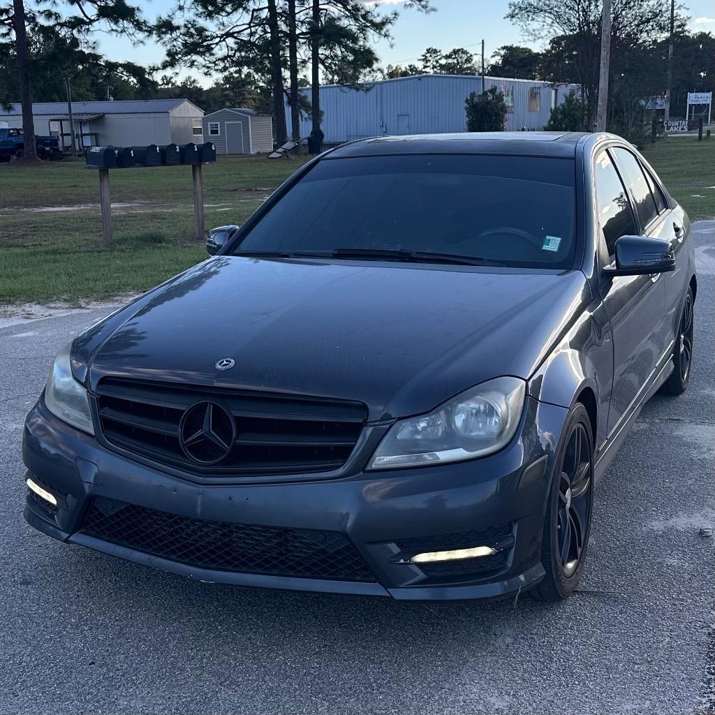 2013 Mercedes-Benz C-Class - $5,500