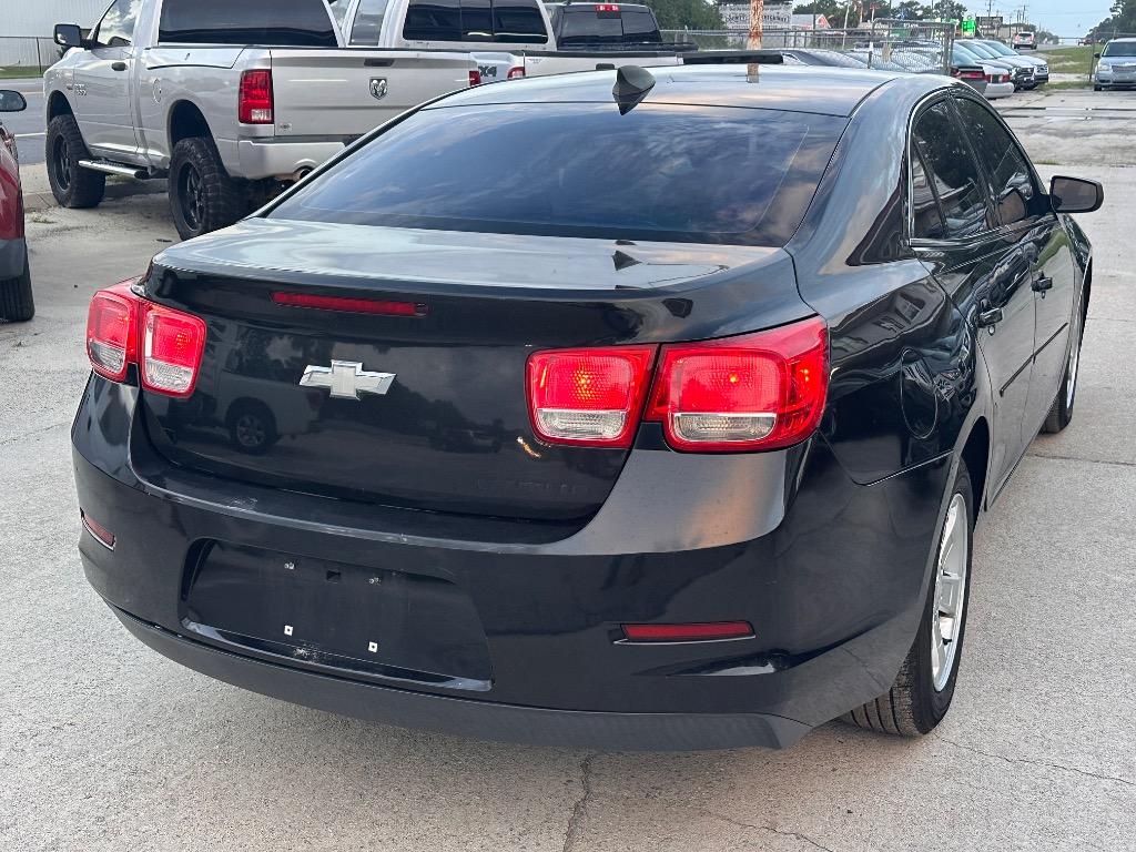 2015 Chevrolet Malibu - $5,500