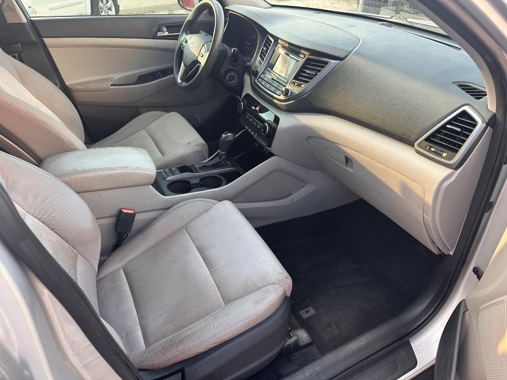 2016 Hyundai Tucson - $5,900