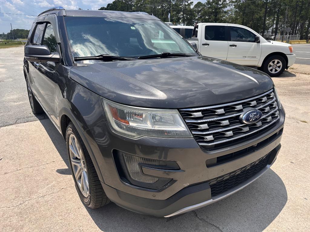 2016 Ford Explorer - $6,500