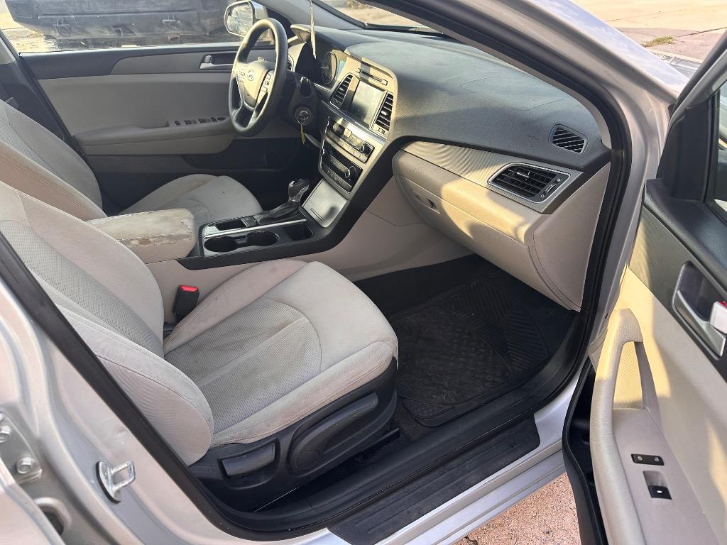2016 Hyundai Sonata - $5,500