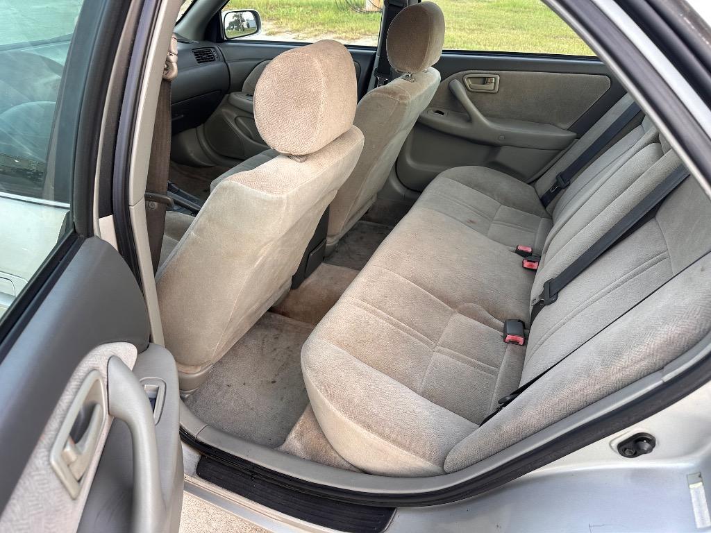 2001 Toyota Camry - $3,900