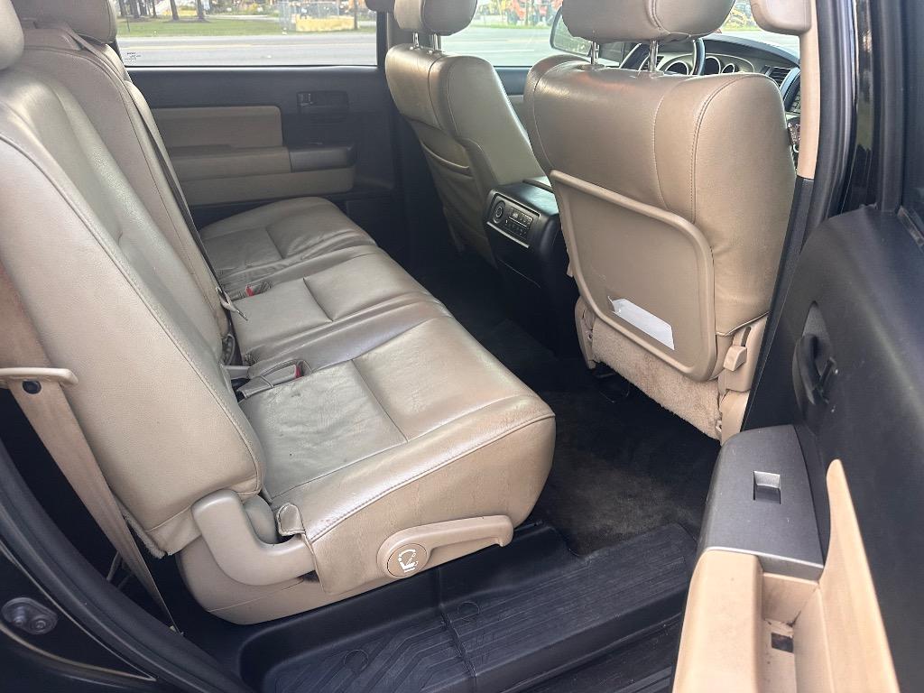 2014 Toyota Sequoia - $7,900