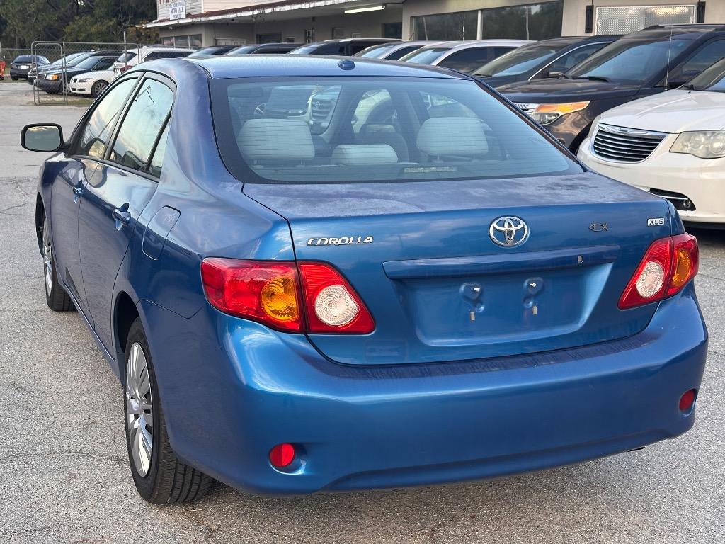 2009 Toyota Corolla - $3,900