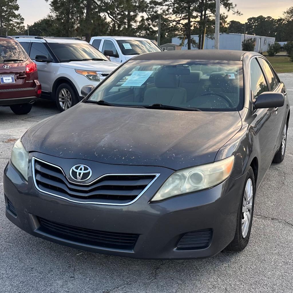 2010 Toyota Camry - $3,900