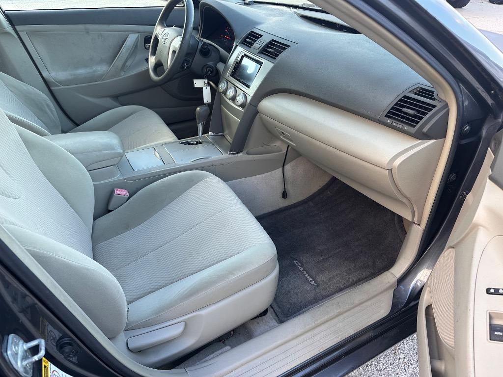 2010 Toyota Camry - $3,900