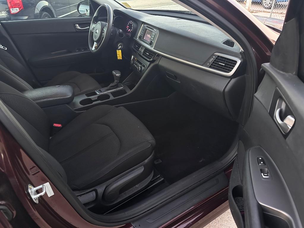 2016 Kia Optima - $4,900