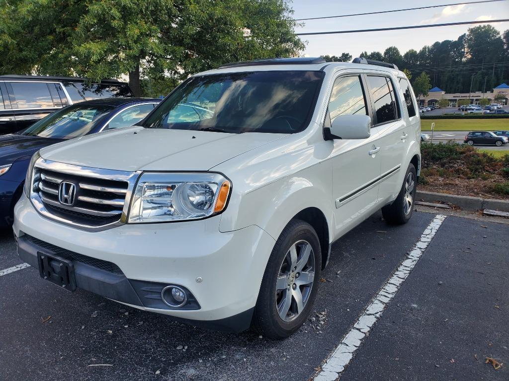 The 2012 Honda Pilot Touring photos