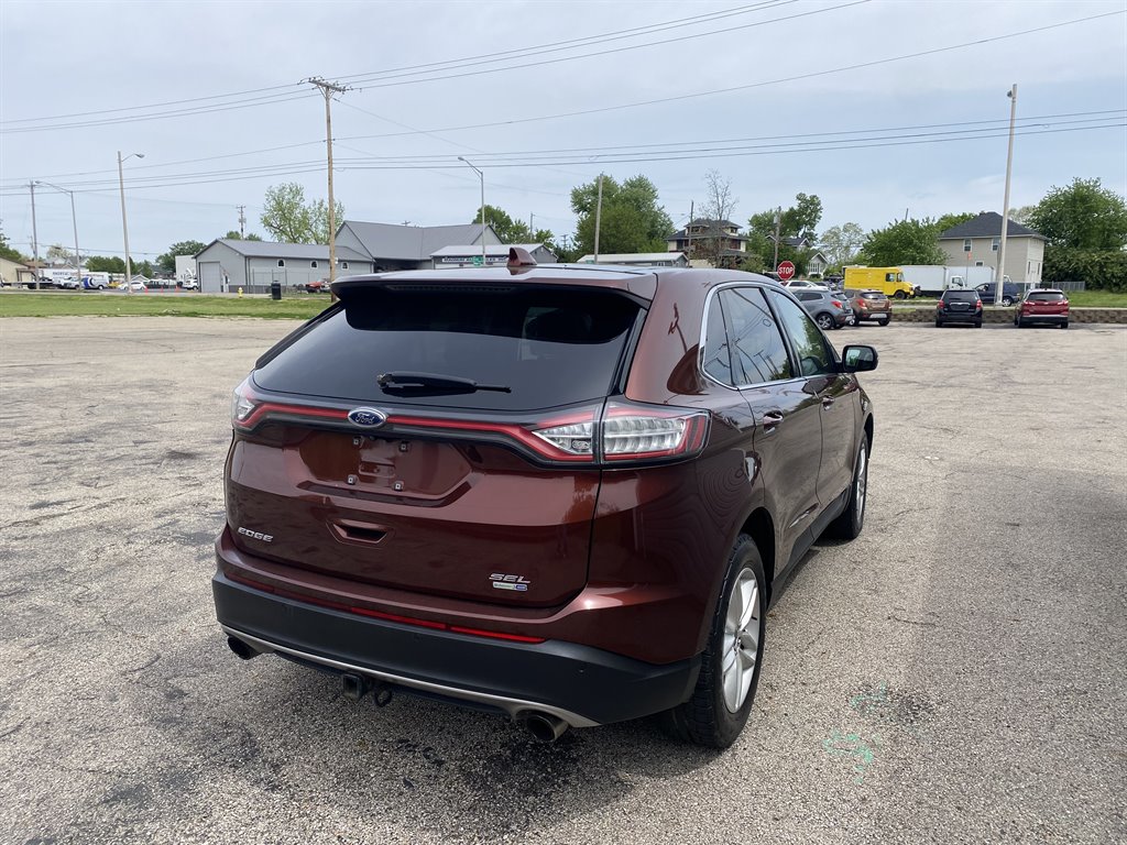2016 Ford Edge