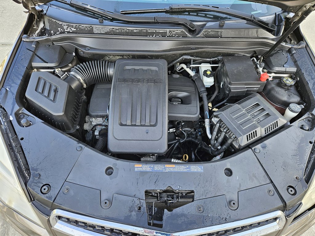 2011 Chevrolet Equinox LT photo