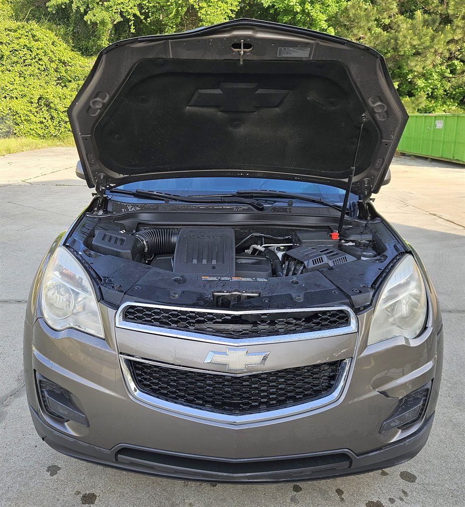 2011 Chevrolet Equinox LT photo