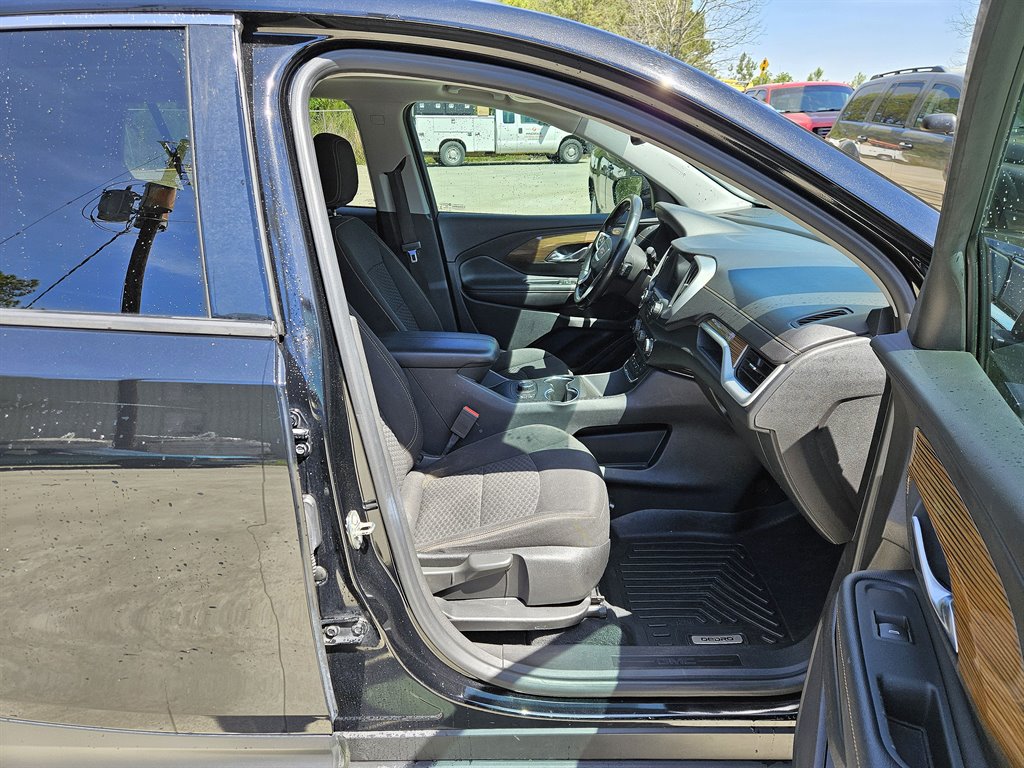 2018 GMC Terrain SLE photo