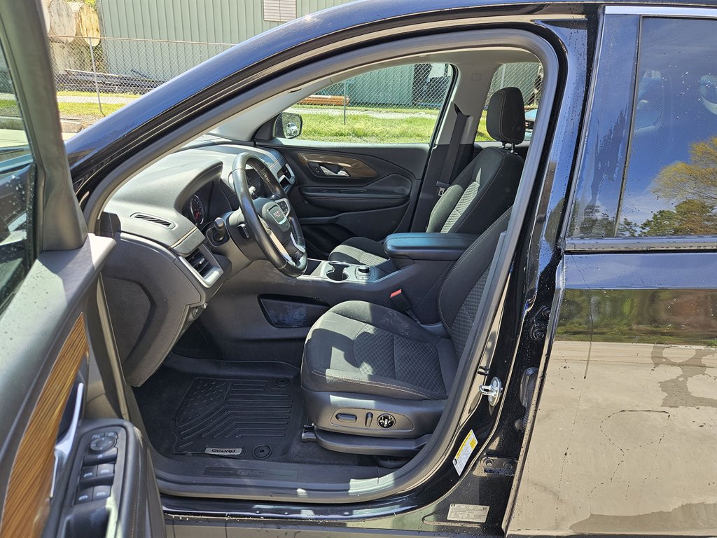 2018 GMC Terrain SLE photo