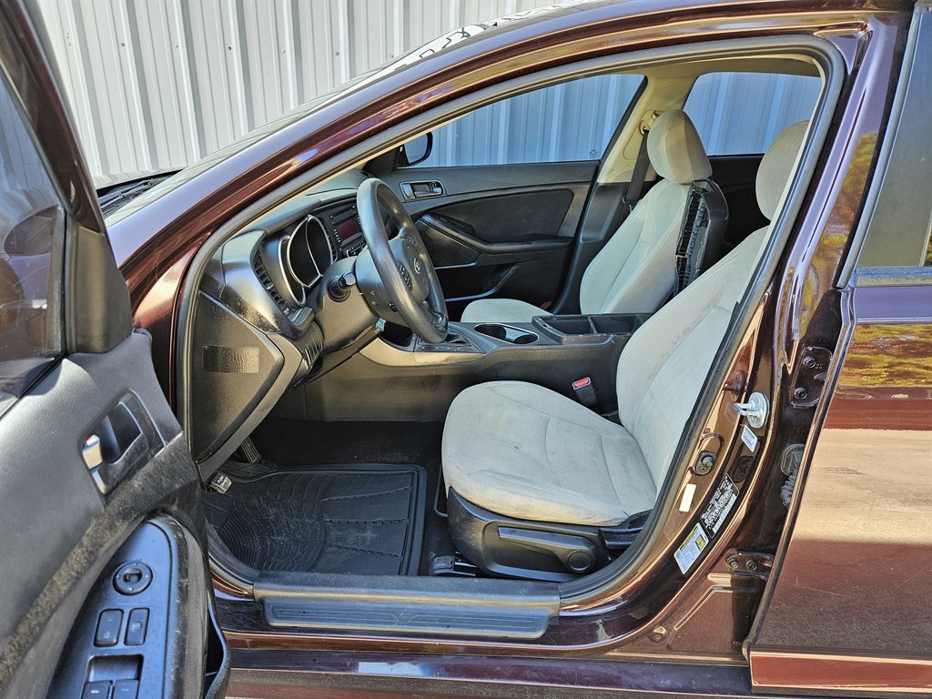 2015 Kia Optima LX photo
