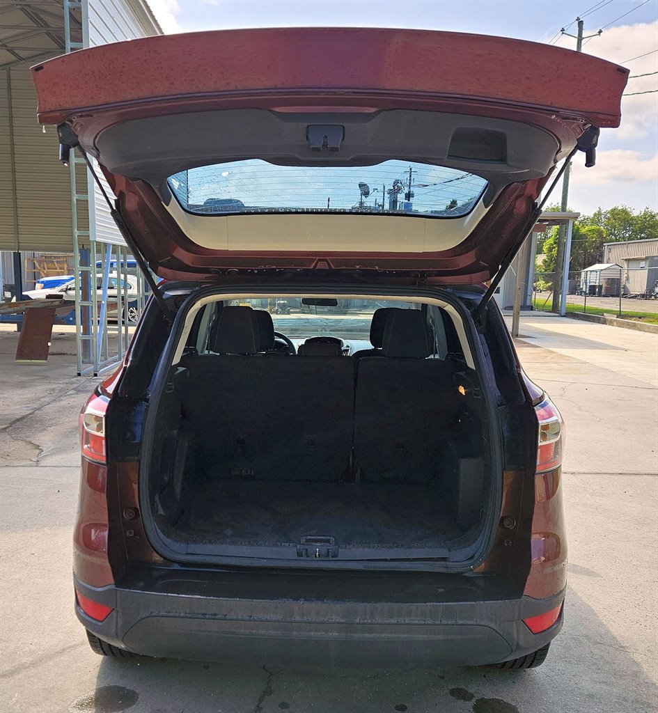 2018 Ford Escape S photo