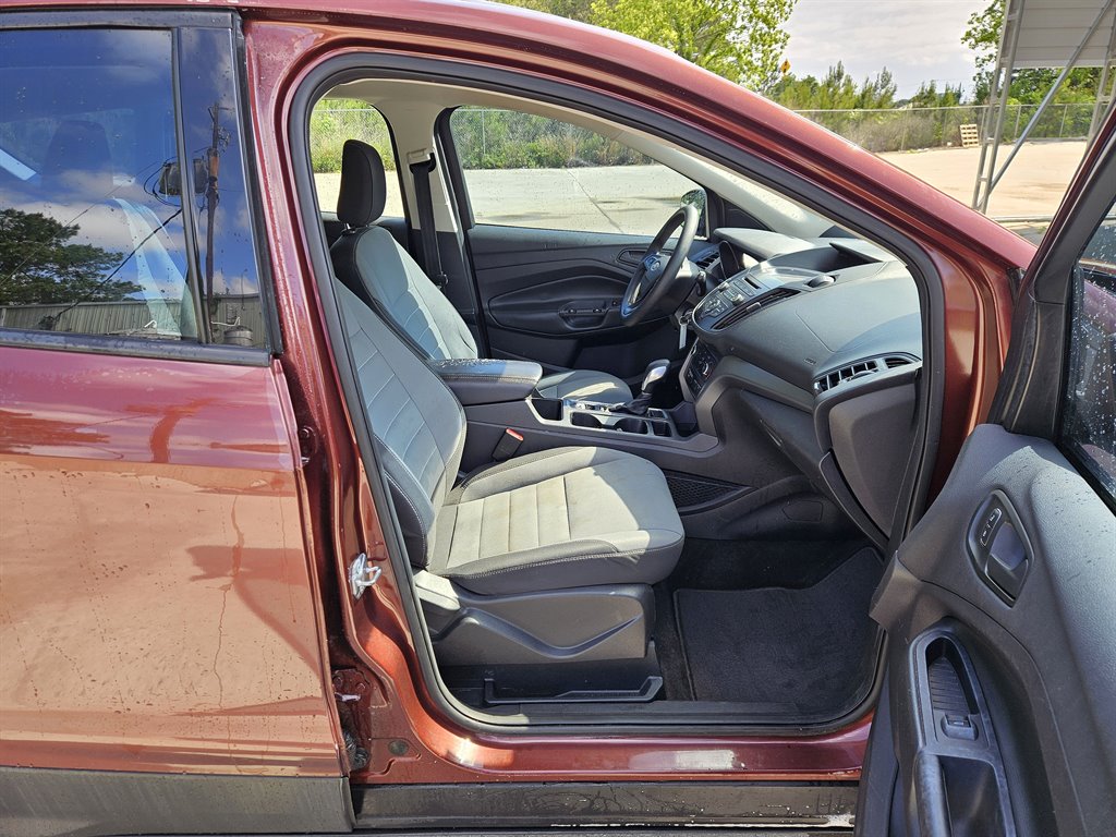 2018 Ford Escape S photo