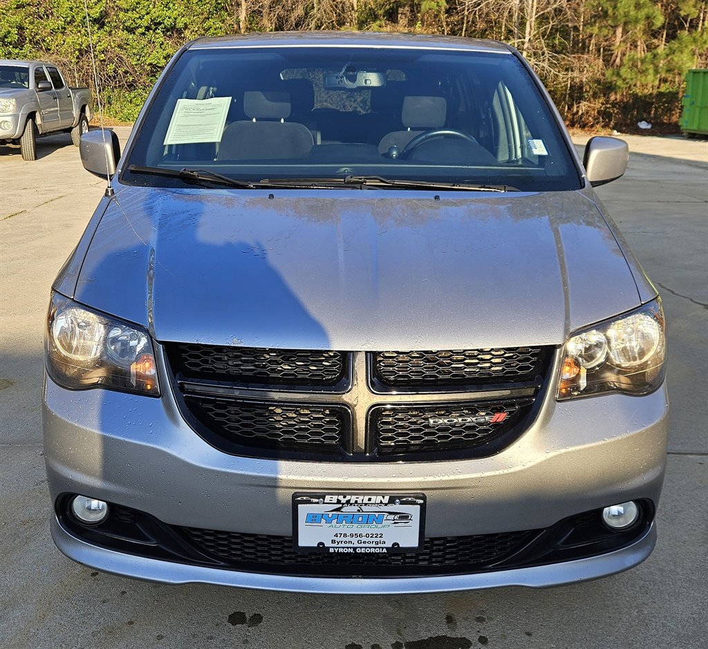 2018 Dodge Grand Caravan SE photo