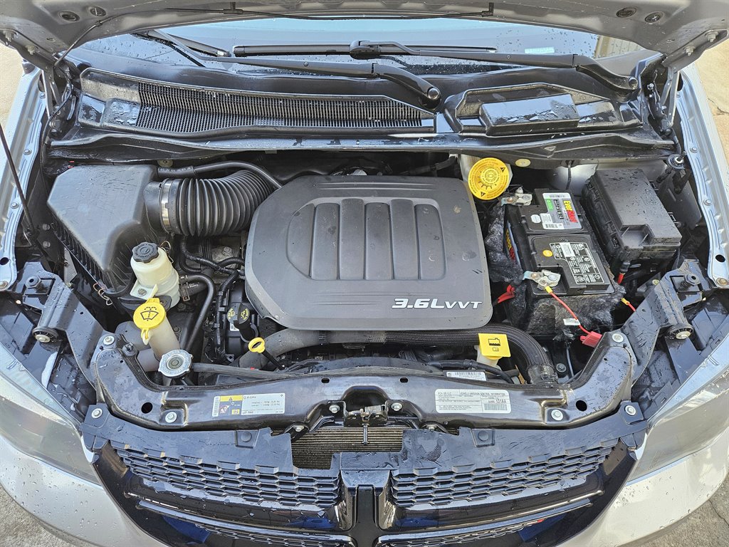 2018 Dodge Grand Caravan SE photo