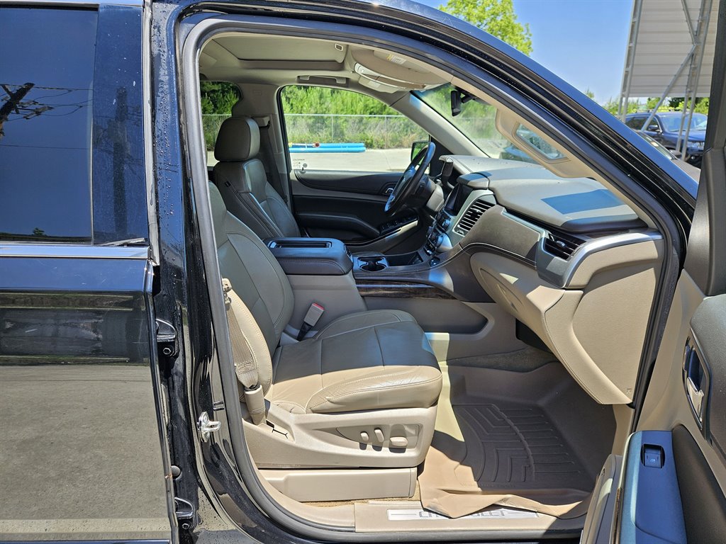 2015 Chevrolet Tahoe LT photo