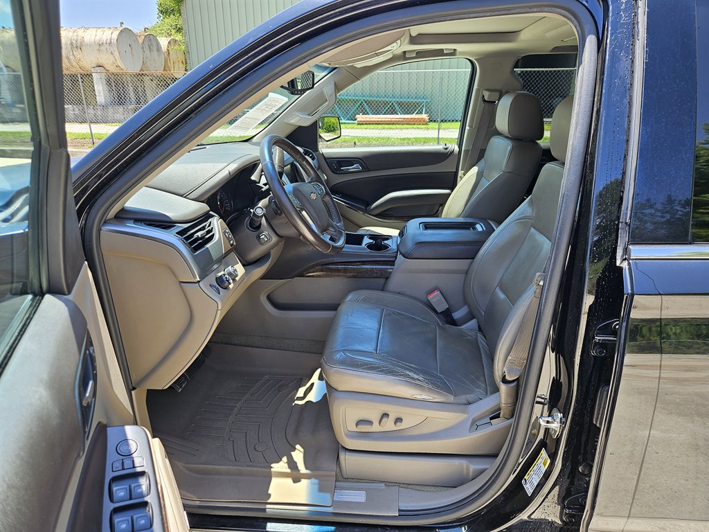 2015 Chevrolet Tahoe LT photo
