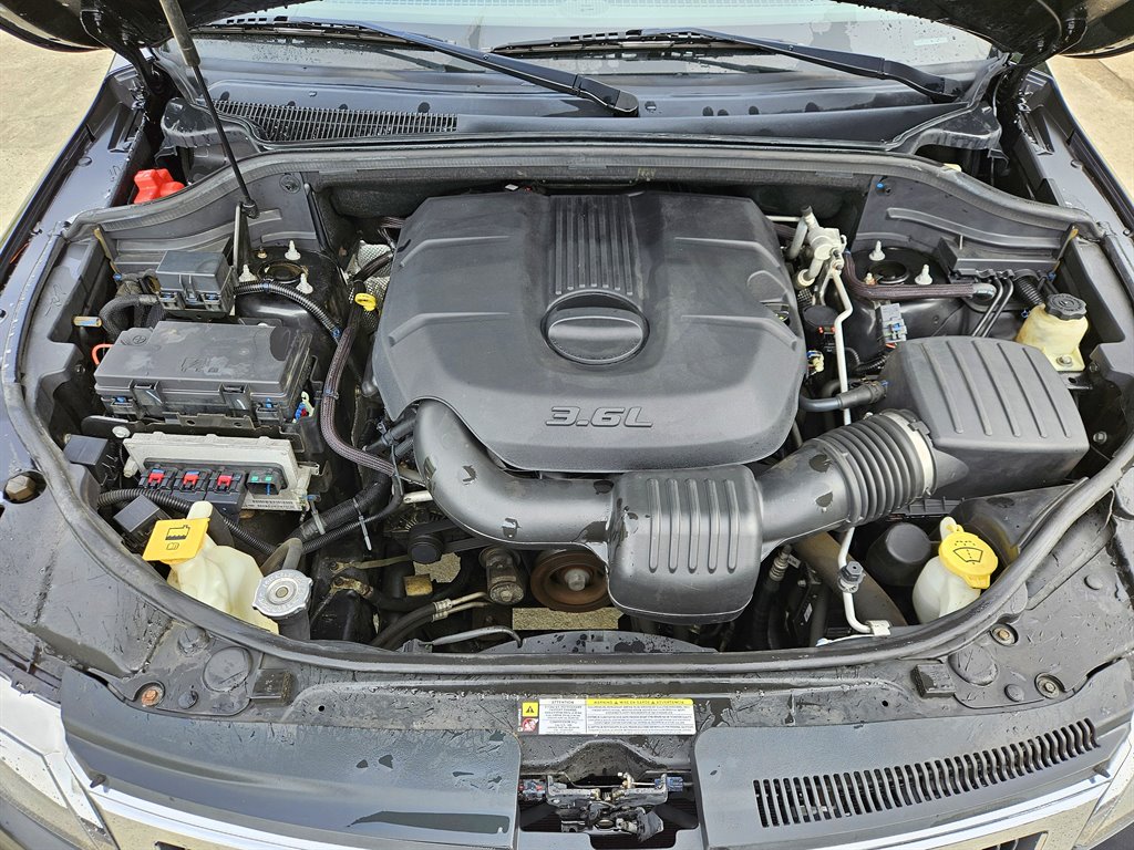 2011 Jeep Grand Cherokee Laredo photo