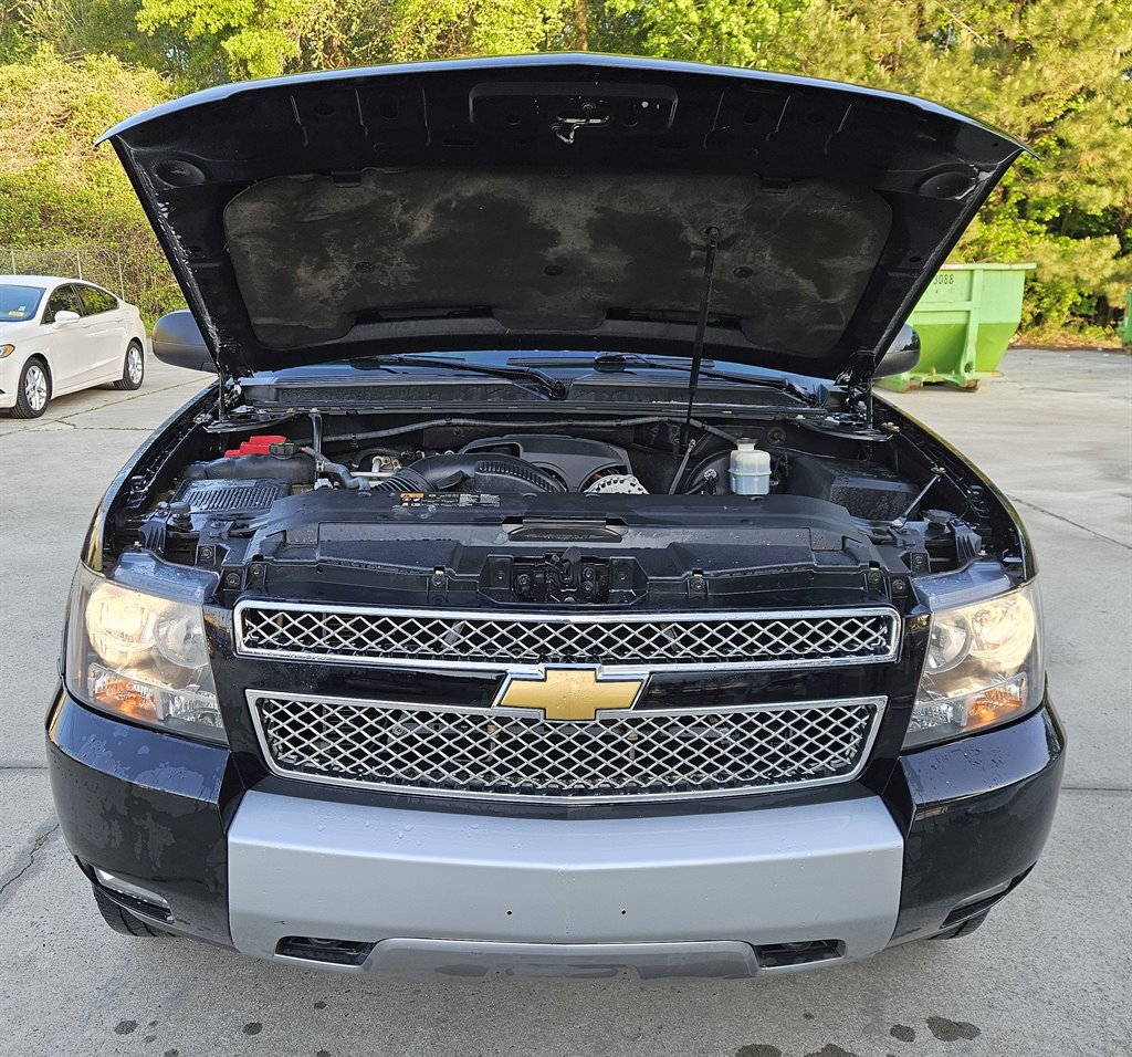 2012 Chevrolet Tahoe LT photo