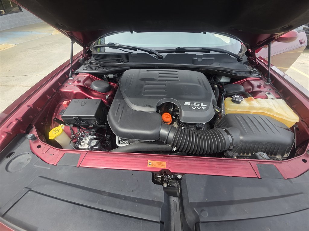 2018 Dodge Challenger - $16,400