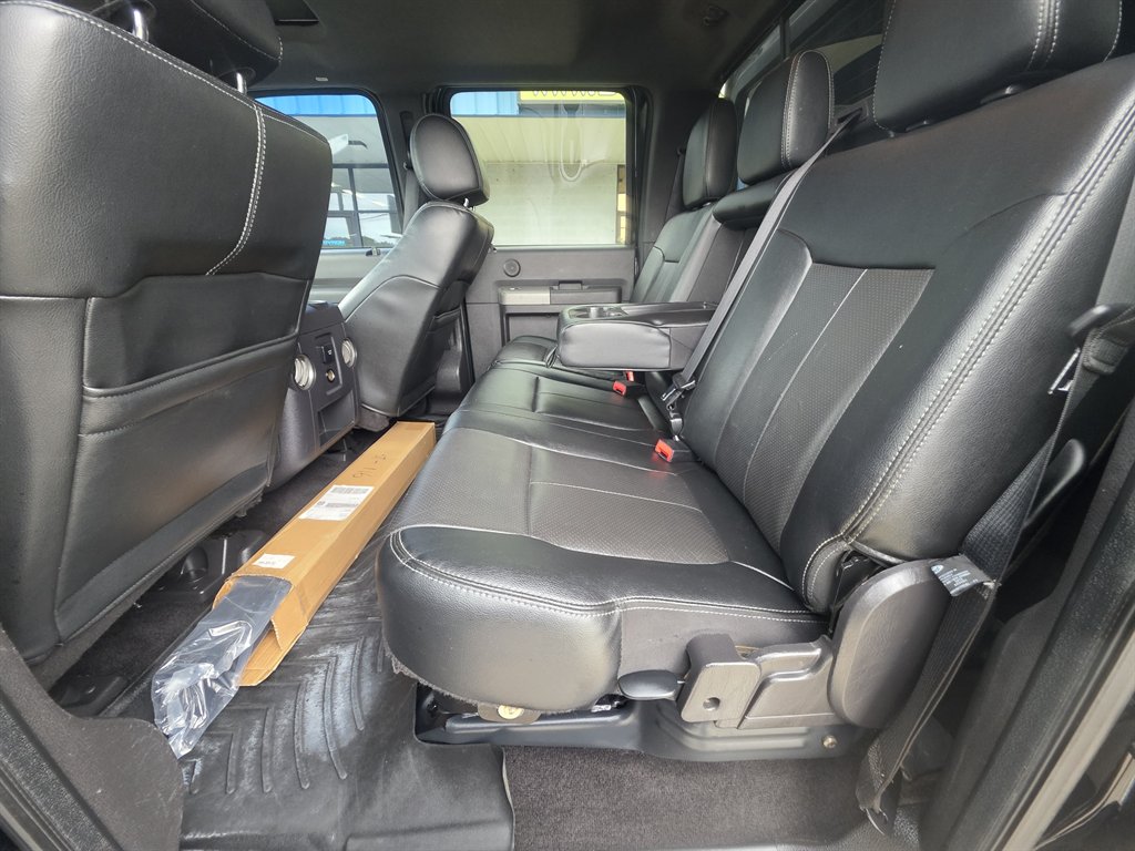 2016 Ford F250 - $25,000