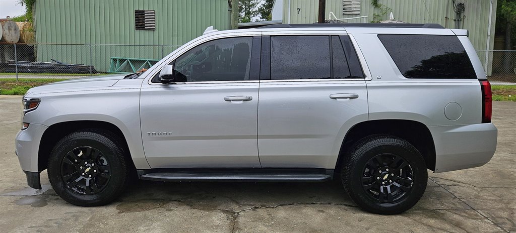 2017 Chevrolet Tahoe LT photo