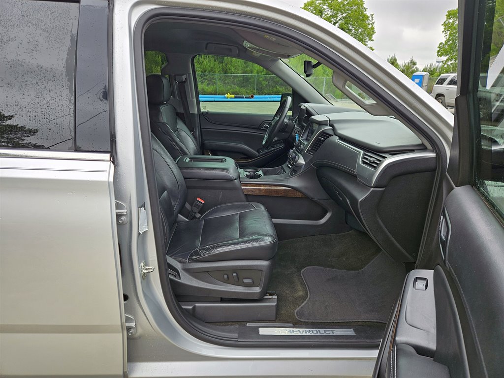 2017 Chevrolet Tahoe LT photo