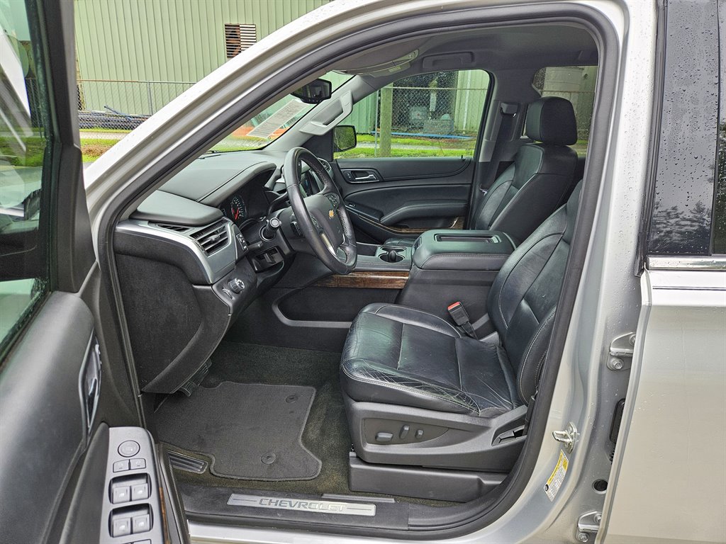 2017 Chevrolet Tahoe LT photo