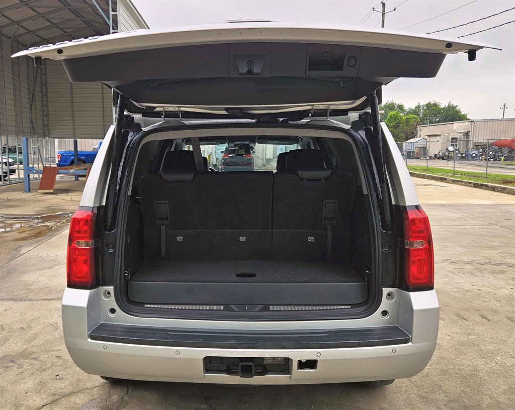 2017 Chevrolet Tahoe LT photo