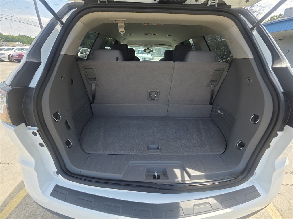 2017 Chevrolet Traverse - $10,000