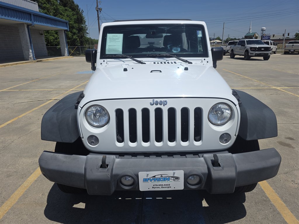 2016 Jeep Wrangler - $17,500
