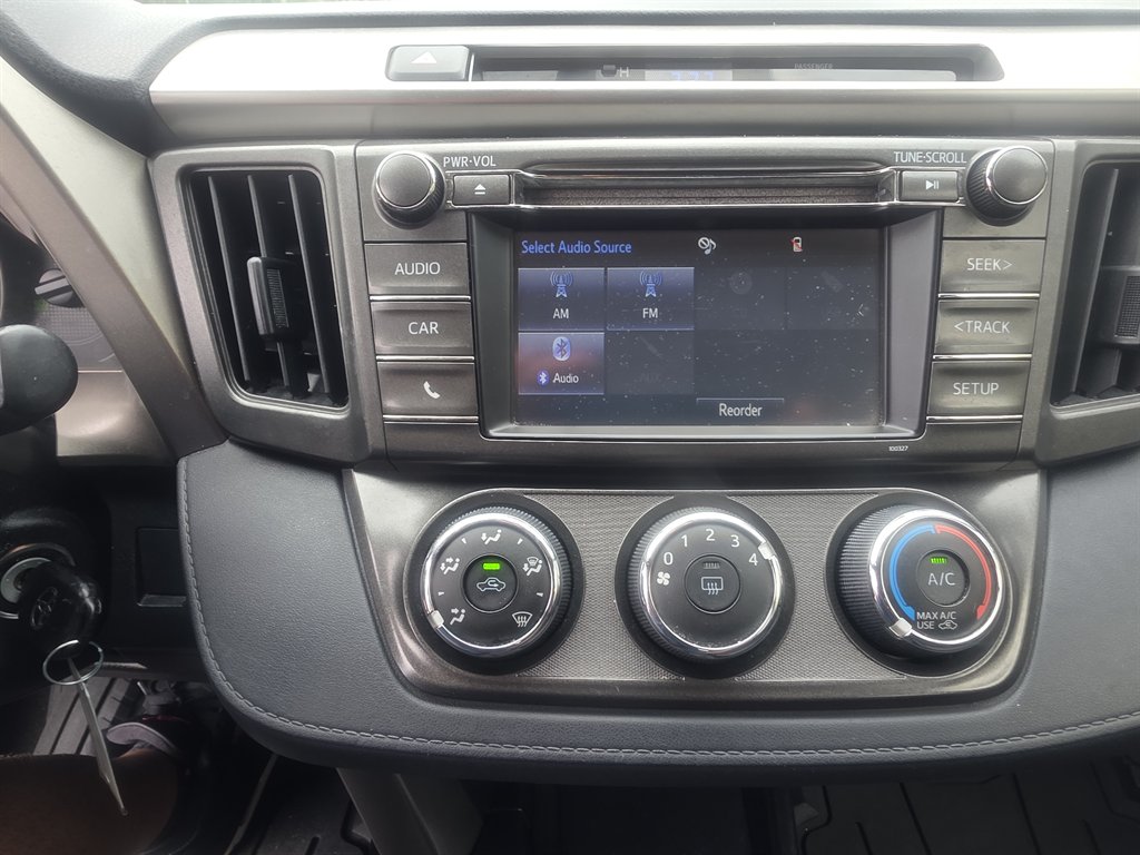 2015 Toyota RAV4 - $10,620