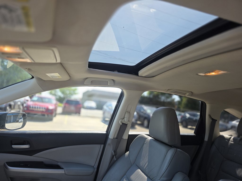 2013 Honda CR-V - $10,300