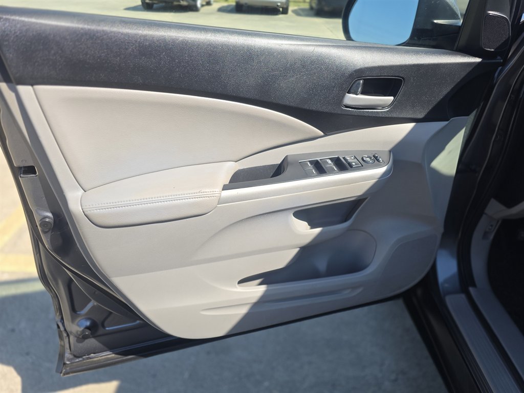 2013 Honda CR-V - $10,300