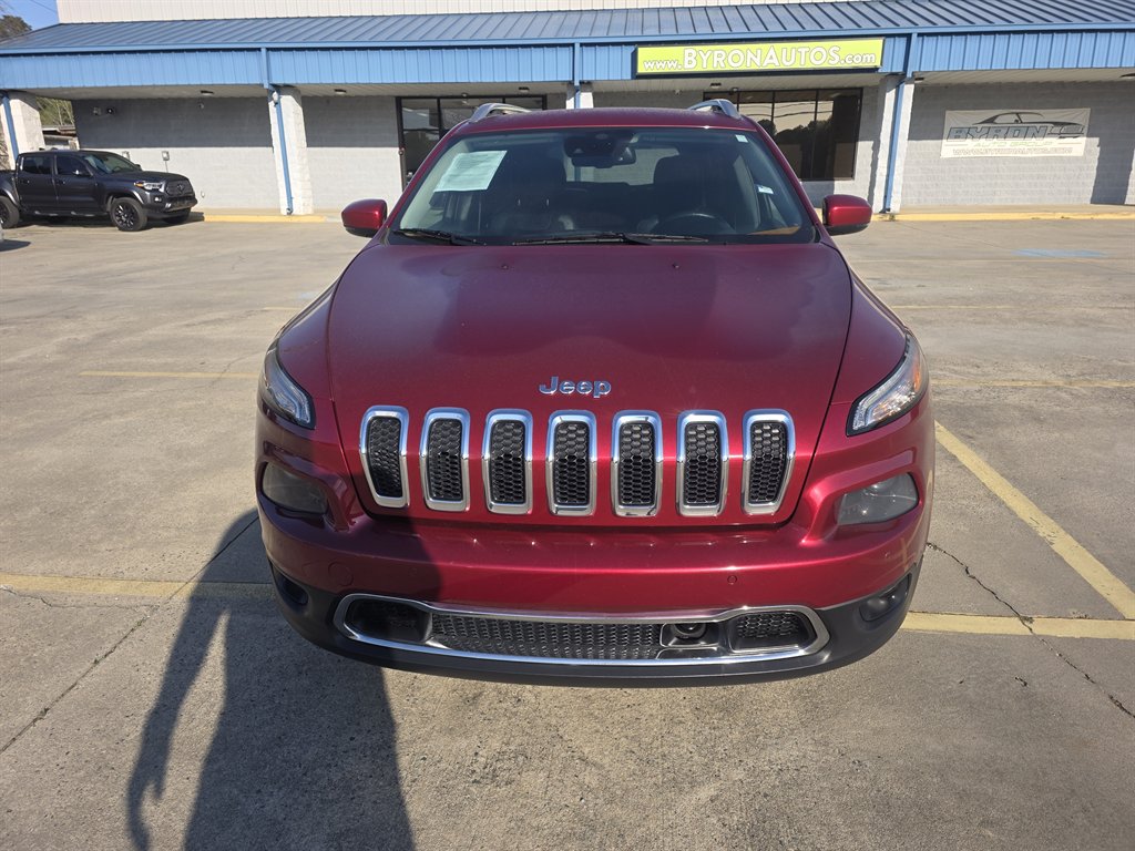 2014 Jeep Cherokee - $9,500