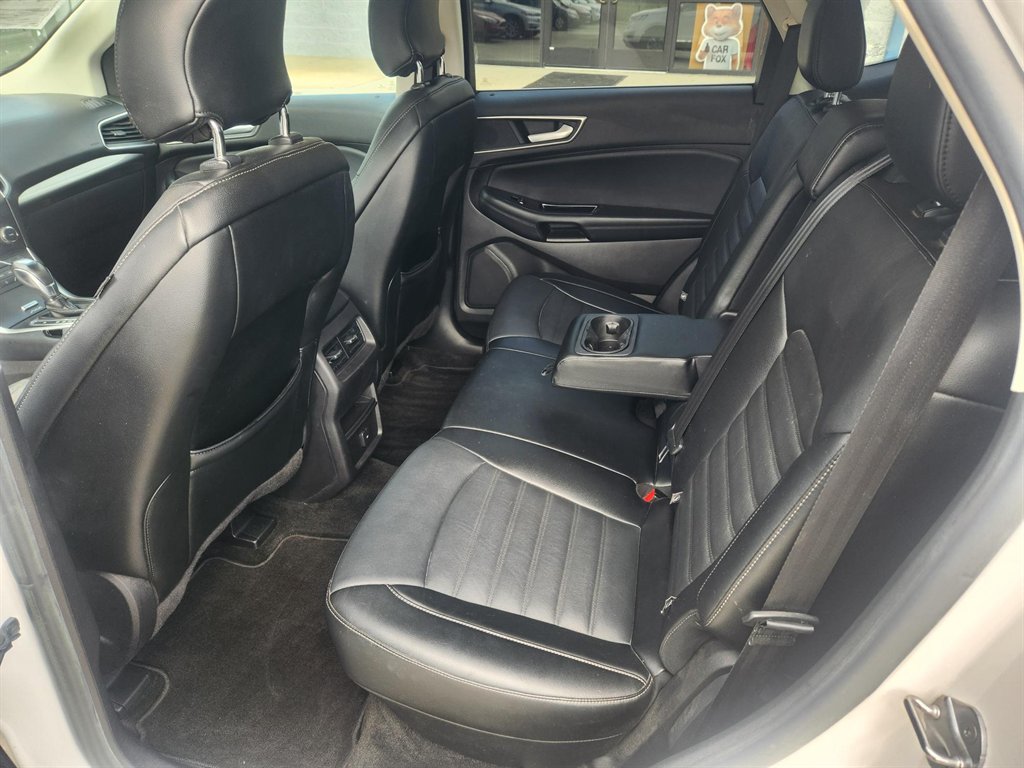 2015 Ford Edge - $10,300