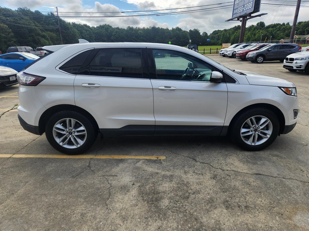 2015 Ford Edge - $10,300