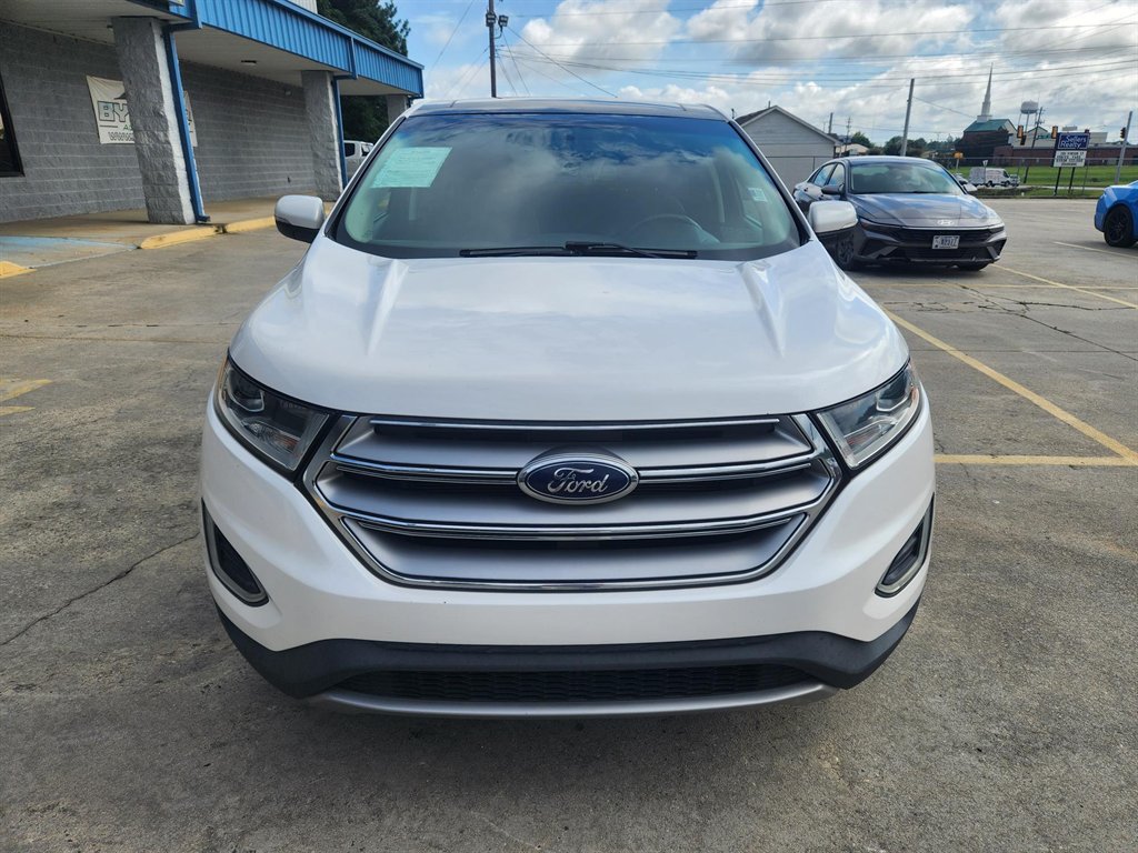 2015 Ford Edge - $10,300