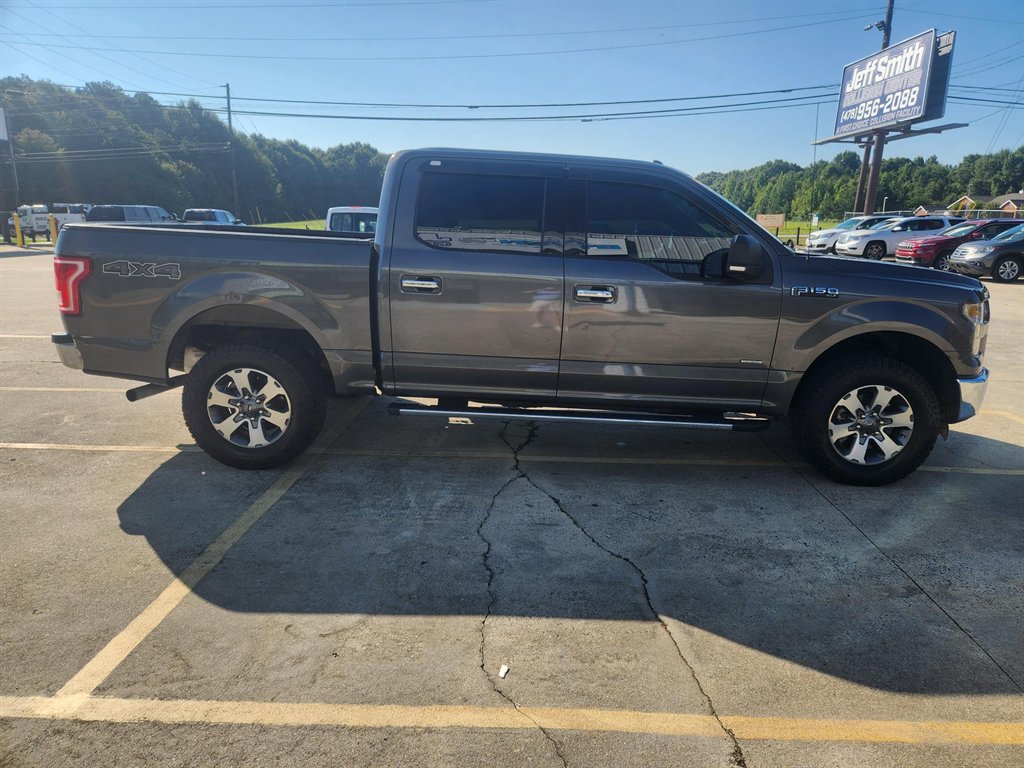 2015 Ford F-150 - $17,800